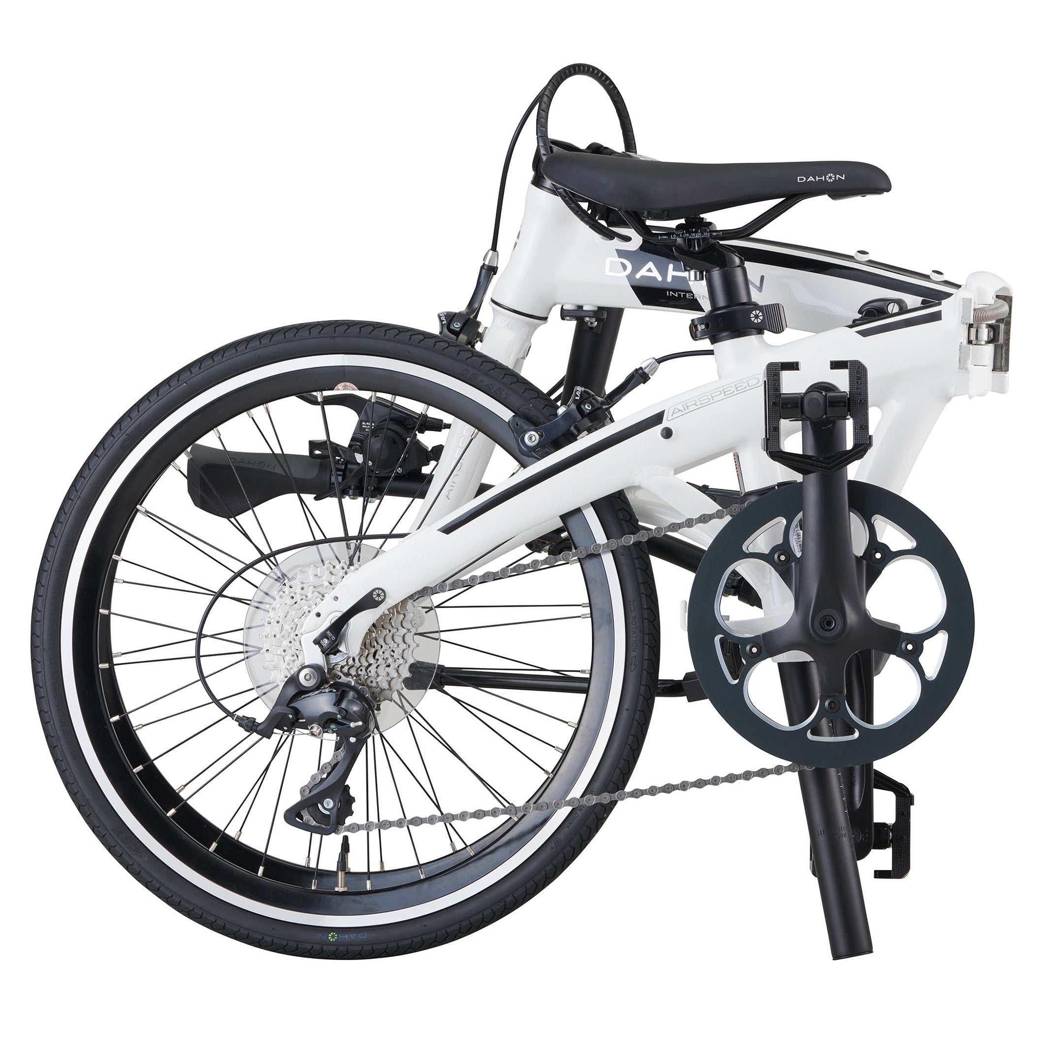 DAHON Airspeed D9（エアスピード D9）｜折りたたみの常識を超える、本格スポーツ。451ホイールが生む、伸びやかな走り。